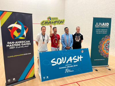 Scott Mikalachki remporte l'or au championnat panaméricain de squash !